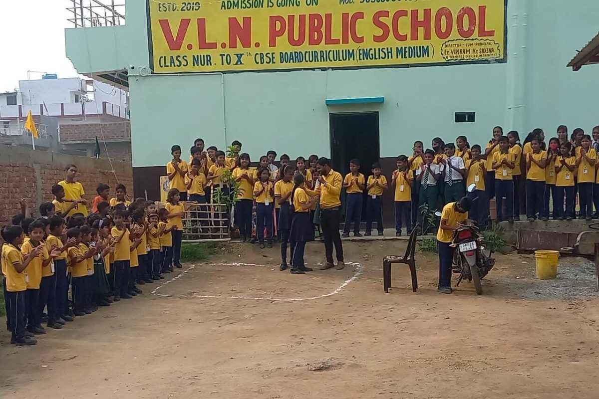 1a6ce9af-ad3c-4d05-ab19-c61c5d67491d